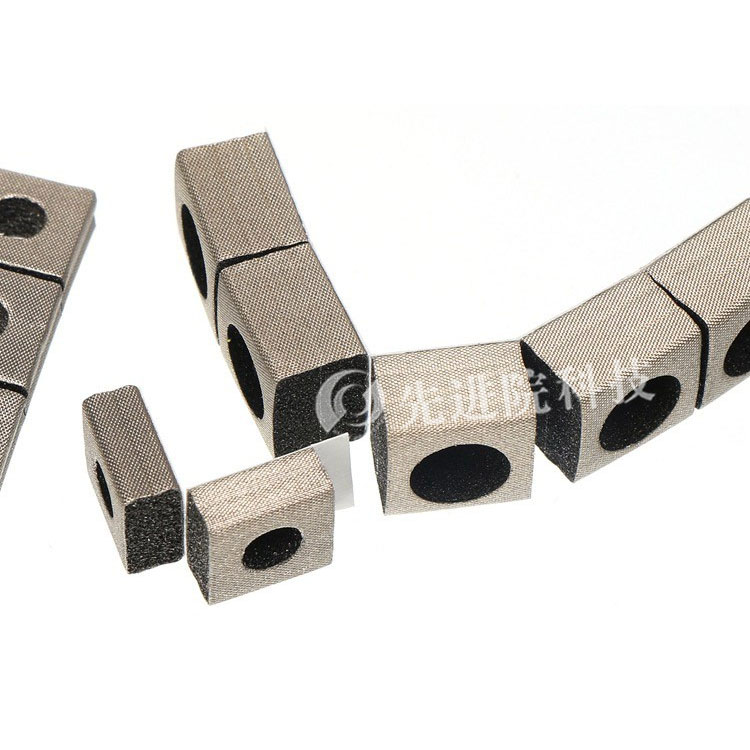 Copper -plated nickel checkered conductive foam