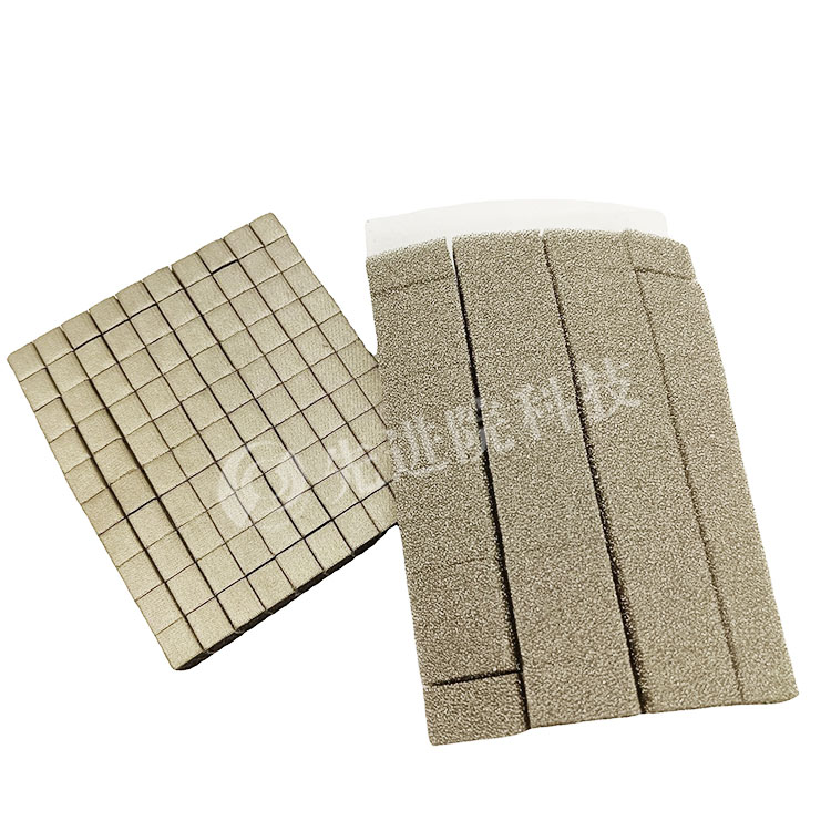 Copper -plated nickel checkered conductive foam
