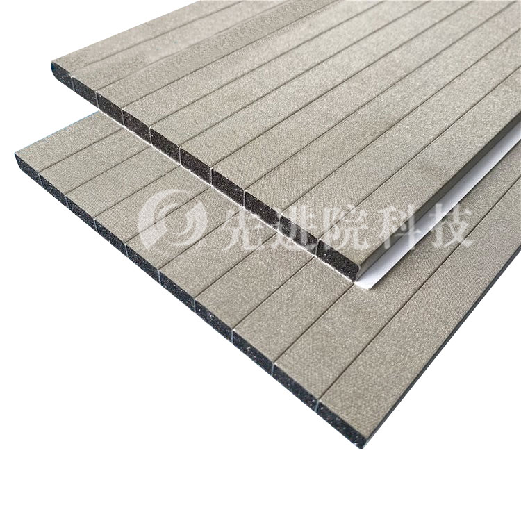 Antioxidant conductive foam