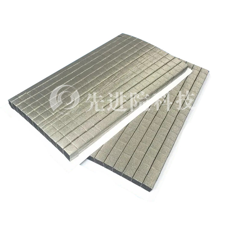 Antioxidant conductive foam