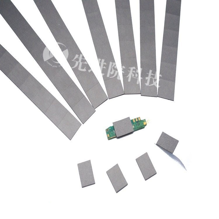 Soft magnetic suction material