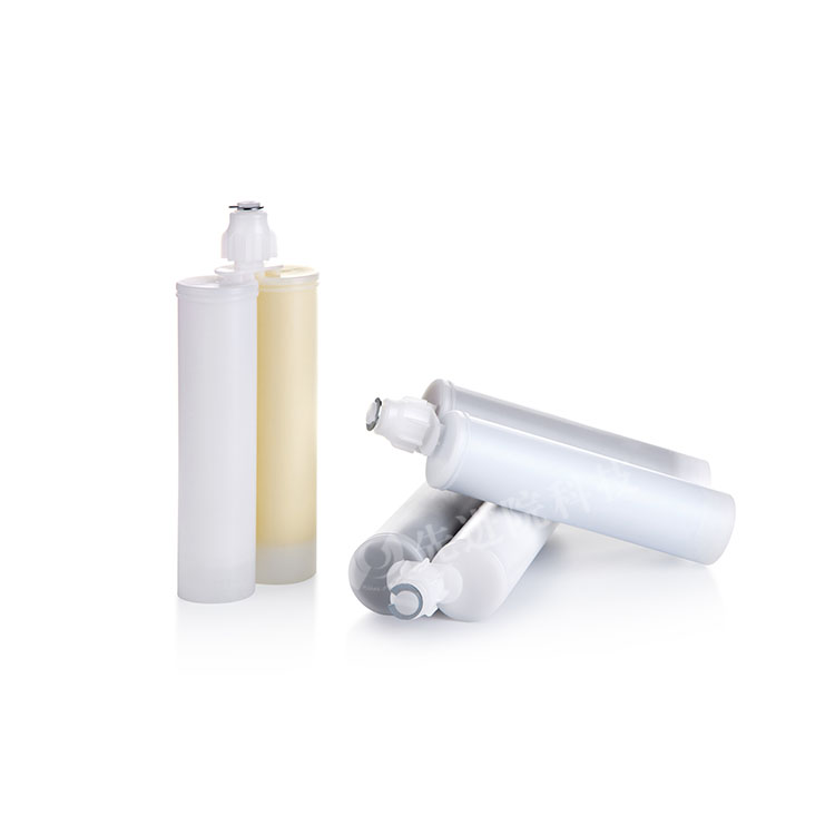 Dual dosage form thermal conductive solid crystal adhesive